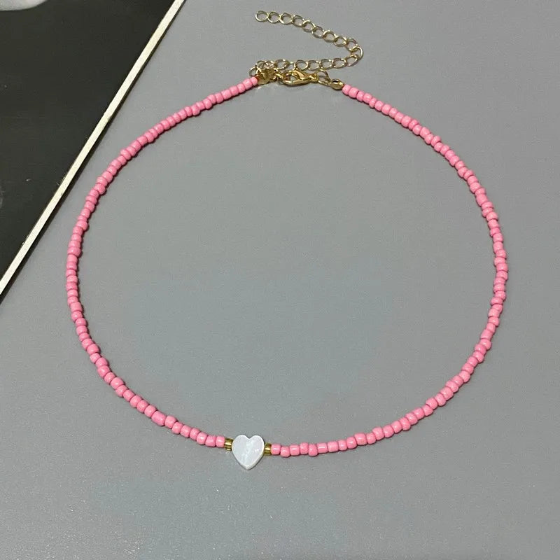 New Nature Shell Love Heart Choker Necklace for Girl Spring Summer Fashion Small Colorful Glass Beads Necklace Gift for Friend 
