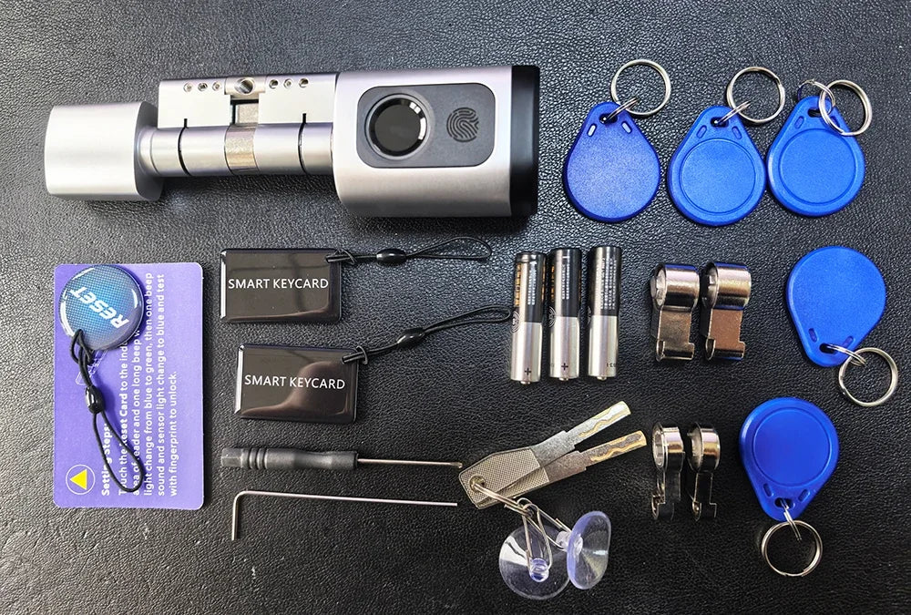Electronic Digital Tuya Smart Lock Cylinder with Fingerprint Password App Bluetooth Card Mechanical Key Easy Replacement Battery