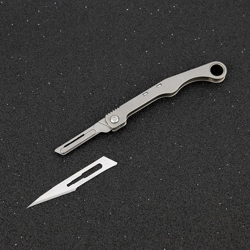 Mini Titanium Alloy Folding Knife for Outdoor EDC