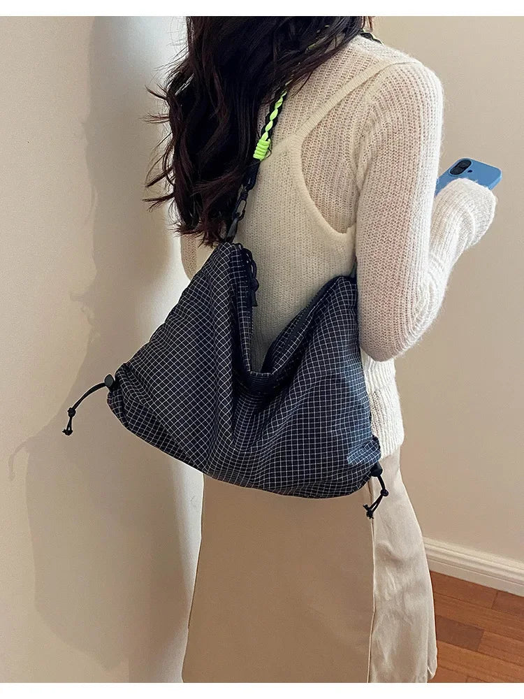 Borsa tote in poliestere a quadri per l’uso quotidiano