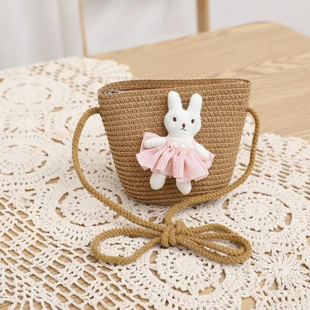 Petit sac bandoulière en forme de lapin avec paille