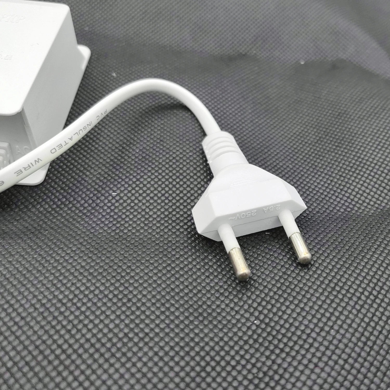 Power Adapter US/EU Outdoor Waterproof AC 100-240V Input DC 12V Volt Output Supply Charger Europe Universal Adapter Converter 