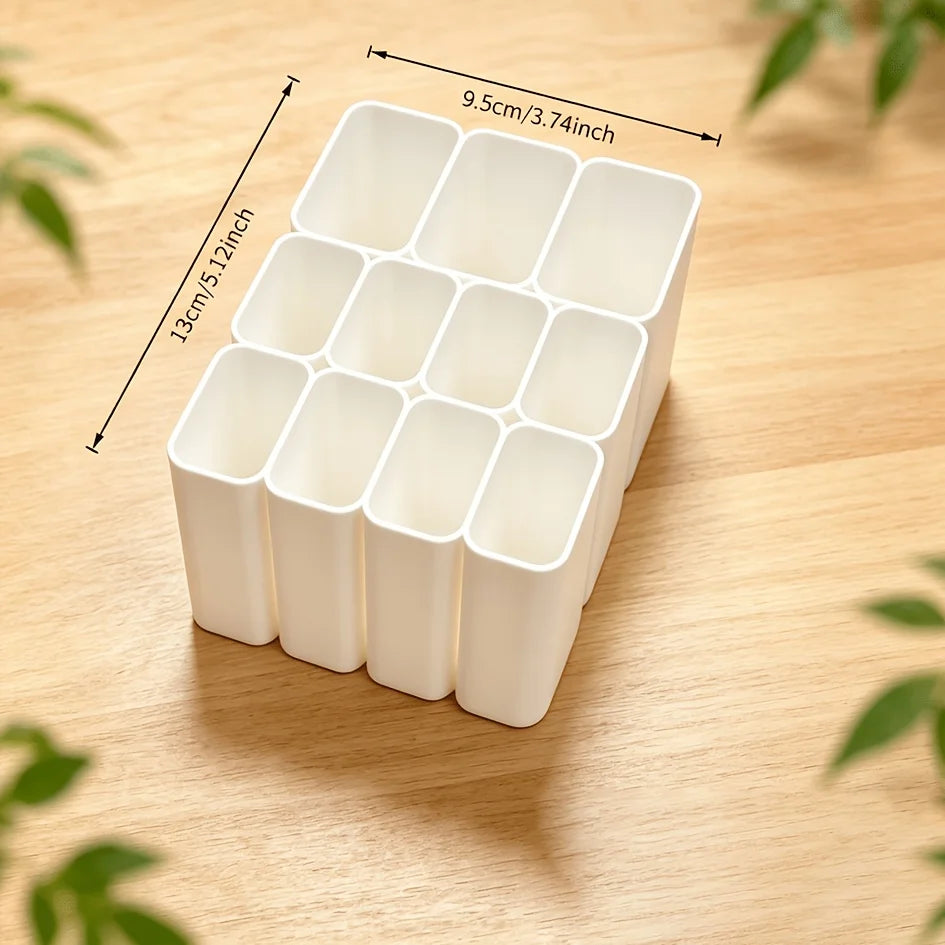 Eleven- or Twenty-Two-Slot Cable Organiser