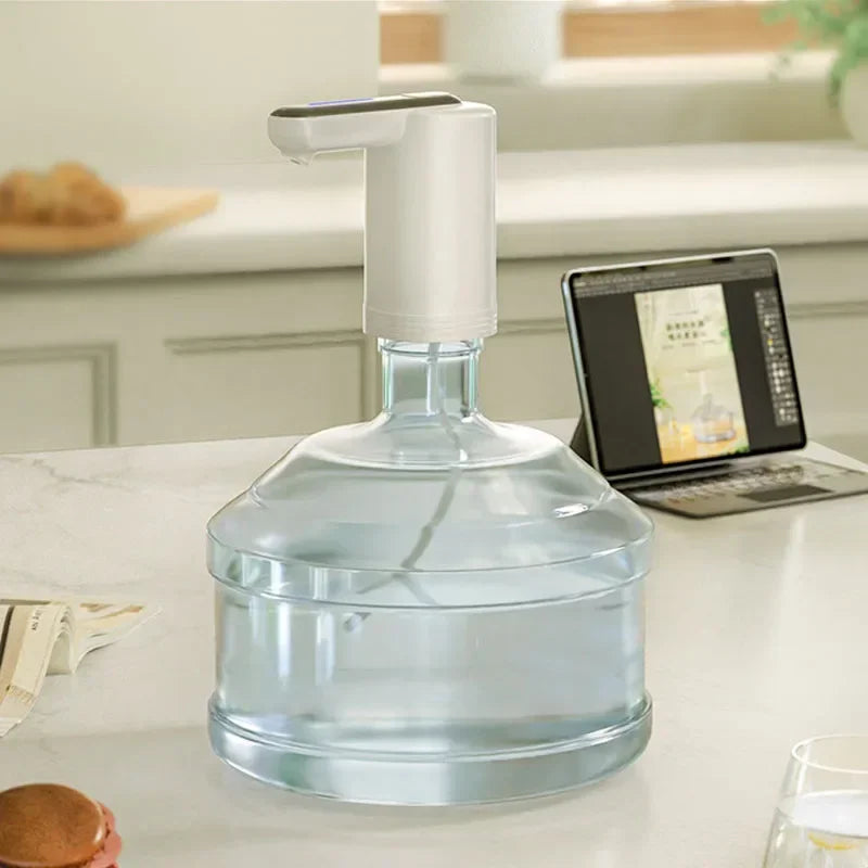 Oplaadbare waterdispenser voor flessen met USB-C