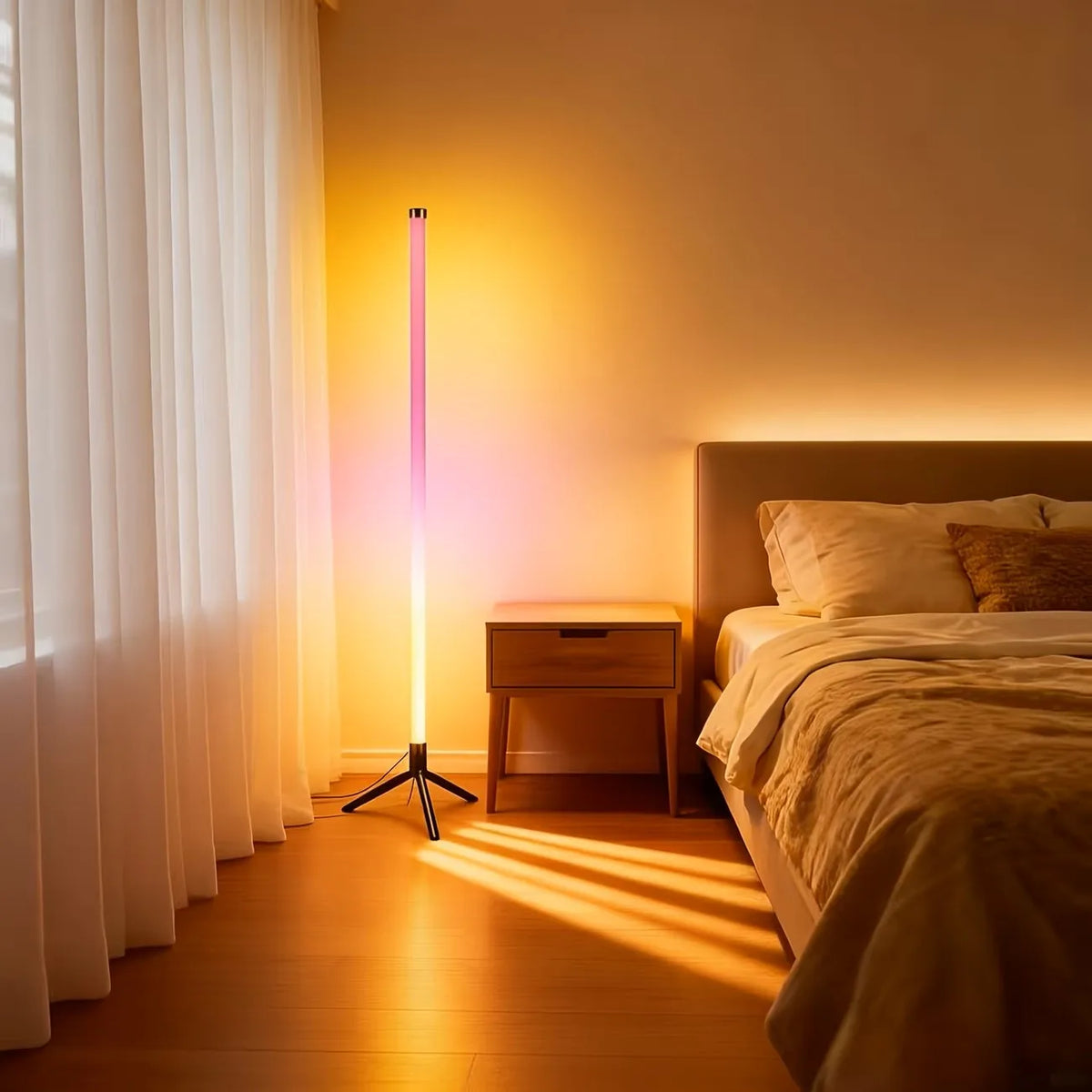Rohová stojacia lampa RGB so svetelnými efektmi synchronizovanými s hudbou