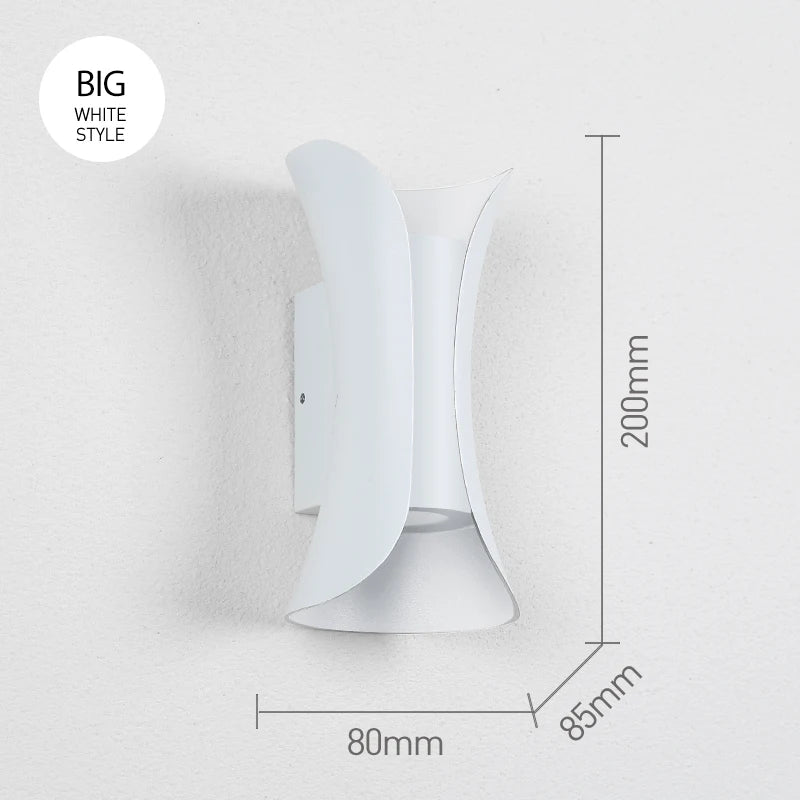 Warm-White LED Wall Light, 15cm/20cm Options