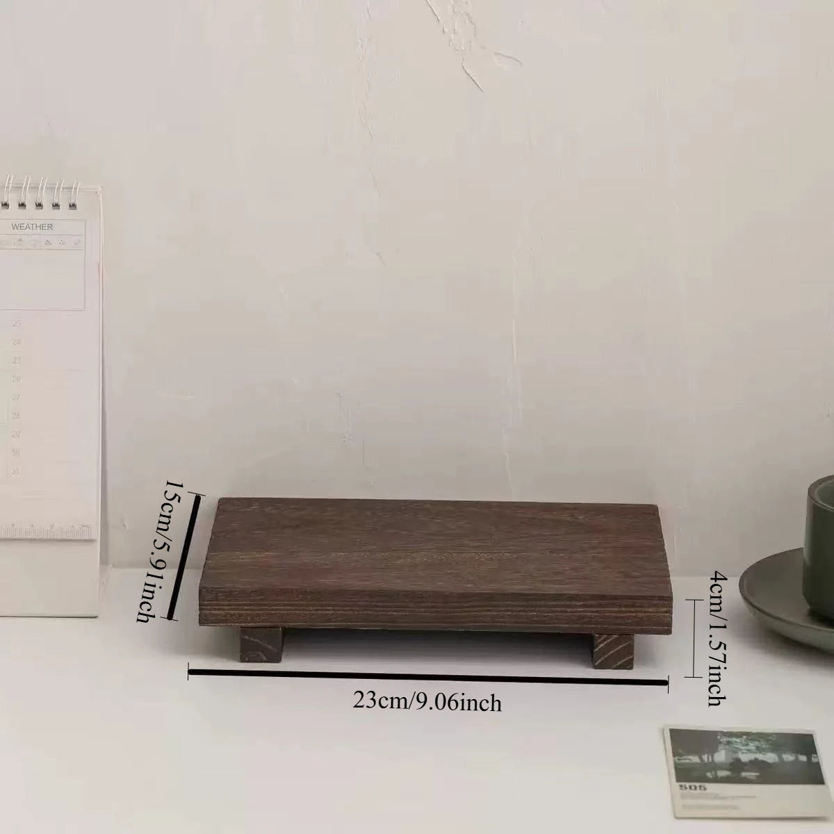 Dekorationsbakke i vintage-træ