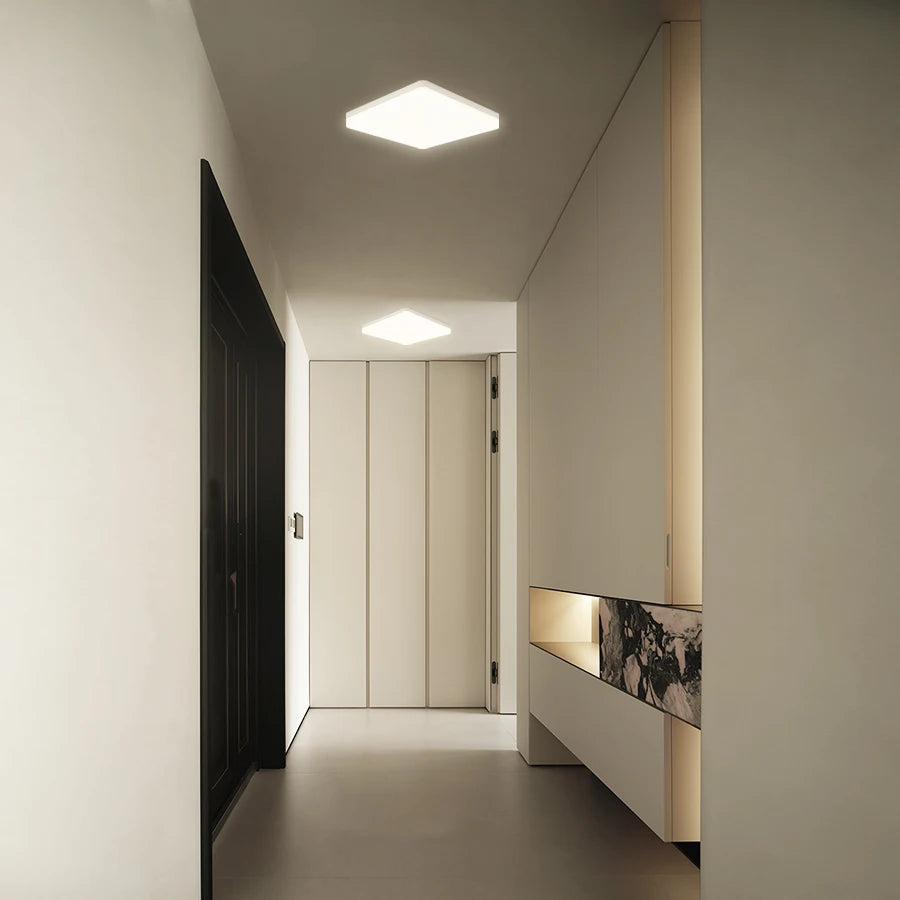 Fyrkantig LED-taklampa, 16 W eller 34 W
