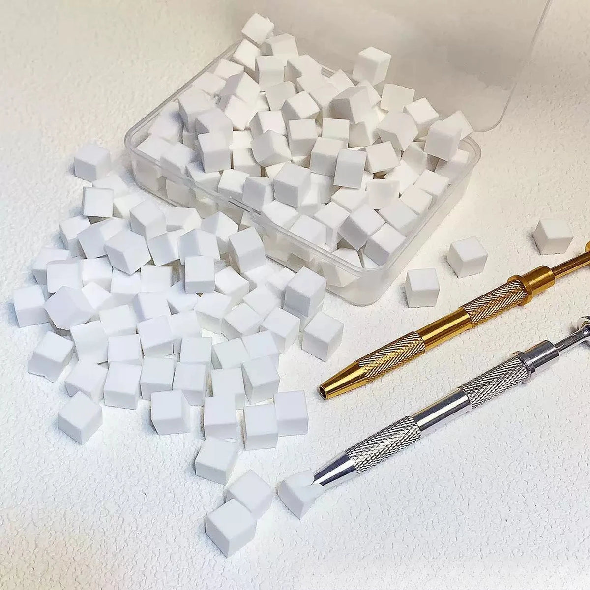 Nail Art Gradient Sponges and Gripping Pen Options