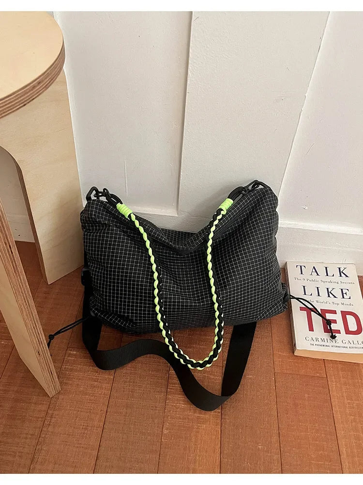 Borsa tote in poliestere a quadri per l’uso quotidiano