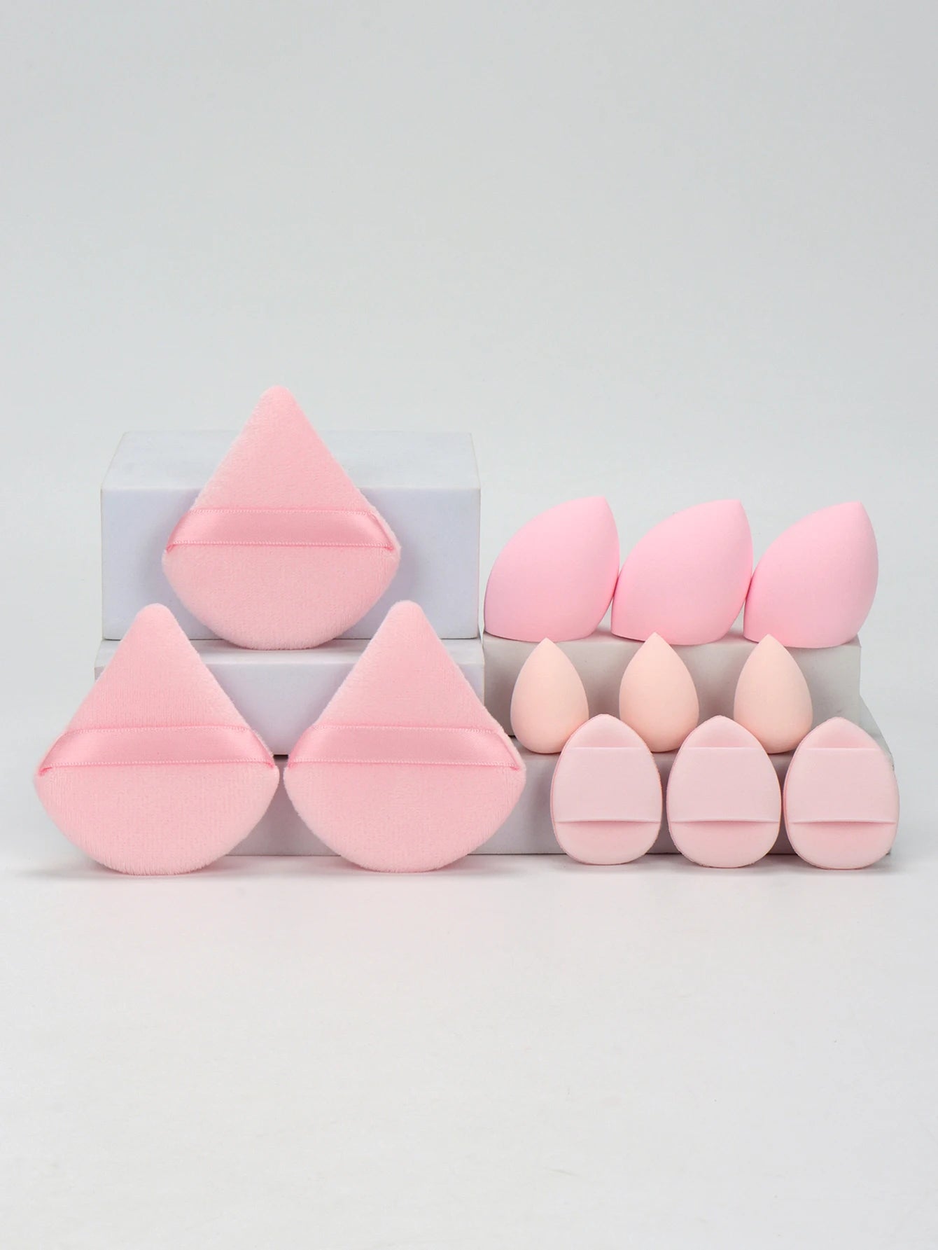 12-Piece All-Purpose Makeup Sponge Set, Made of 3 Loose Powder Puffs, 3 Mini Air Cushion Puffs, 3 Beauty Eggs and 3 Mini Beauty 