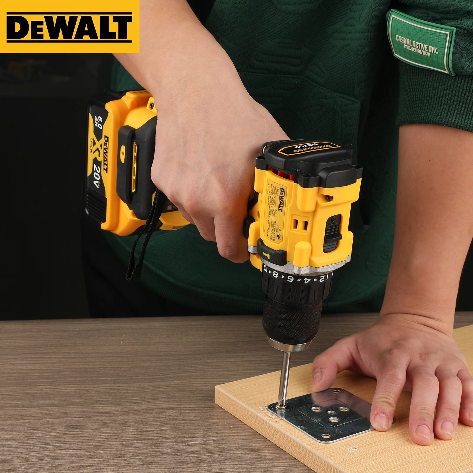 DEWALT Lithium Battery 20V Rechargeable Brushless Compact Electric Screwdriver Hand Drill Impact Drill DCD805 