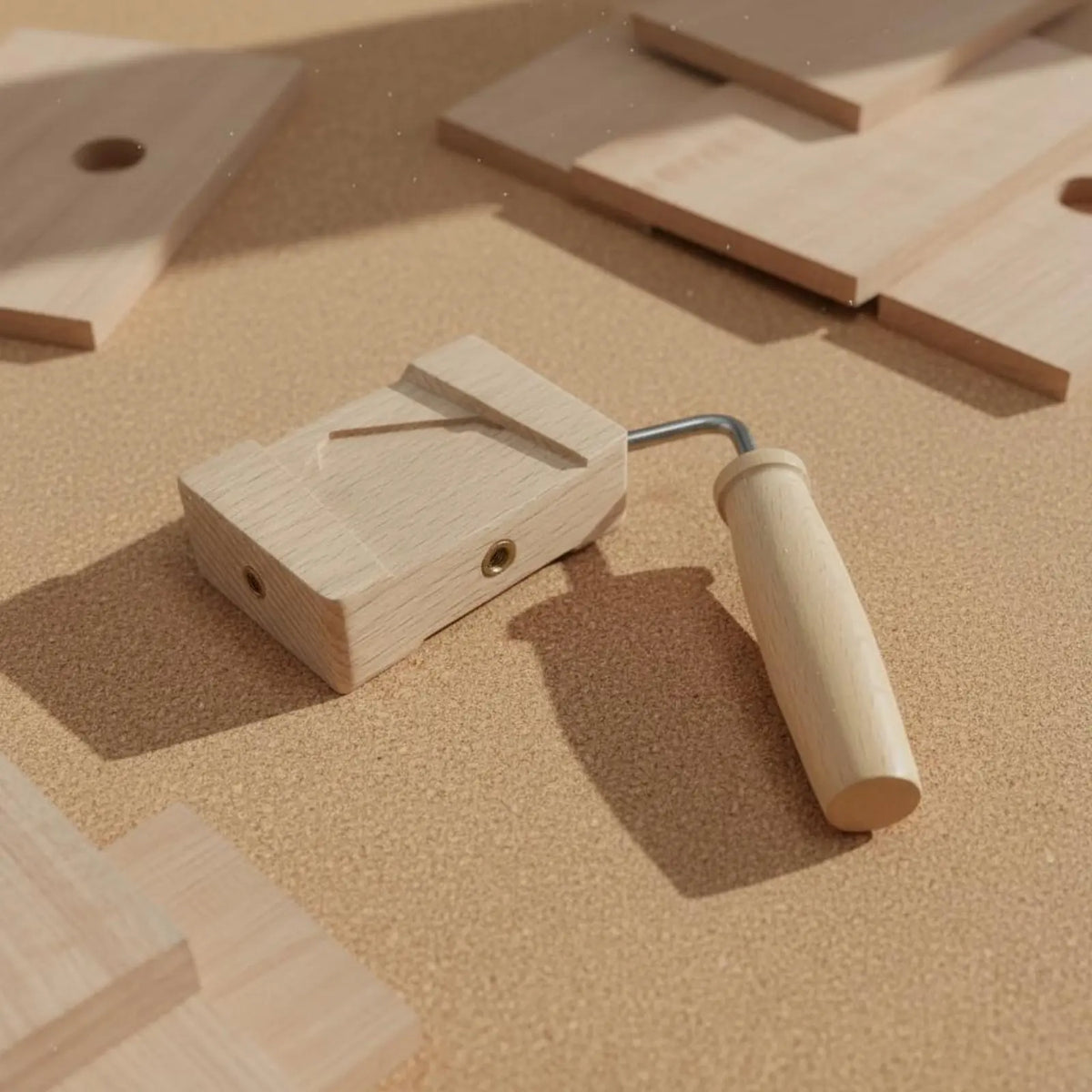 Wooden Violin and Viola Bridge Fitting Holder