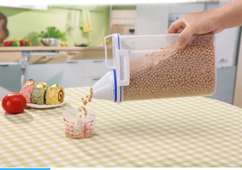 1.5kg/2kg Dog Cat Food Pail Plastic Storage Tank with Measuring Cup Container Moisture-proof Sealed Jar Pet Supplies Accessories 