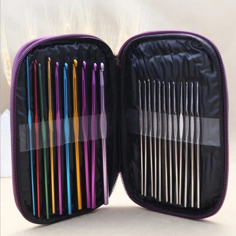 22-Piece Crochet Hook Set with Zip Case, Mixed Sizes