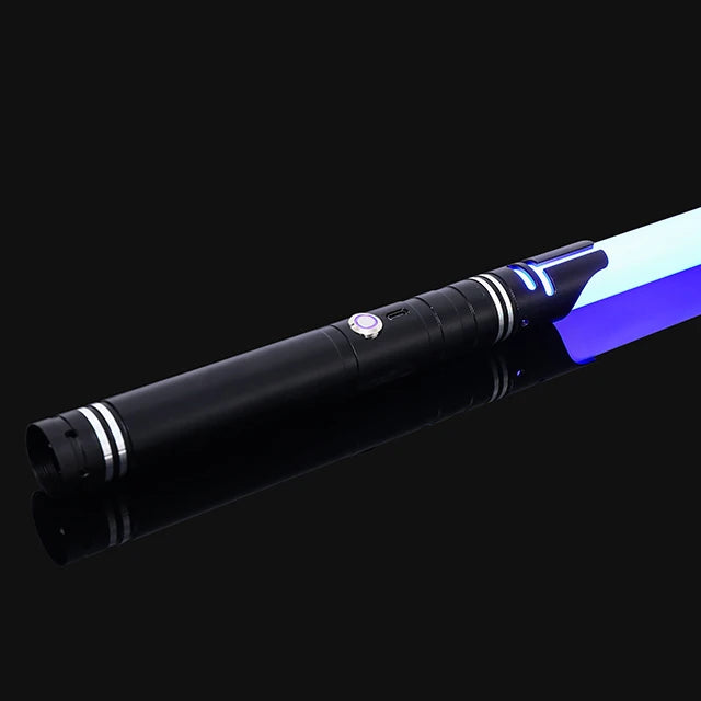 Sabre laser en métal RGB rechargeable avec effets sonores