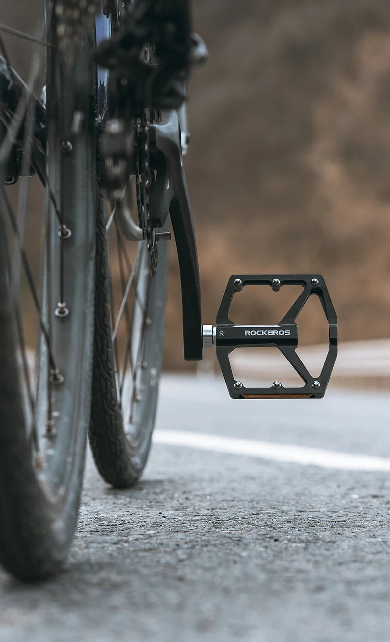 Aluminum Alloy Bicycle Pedals for MTB and Road Riding