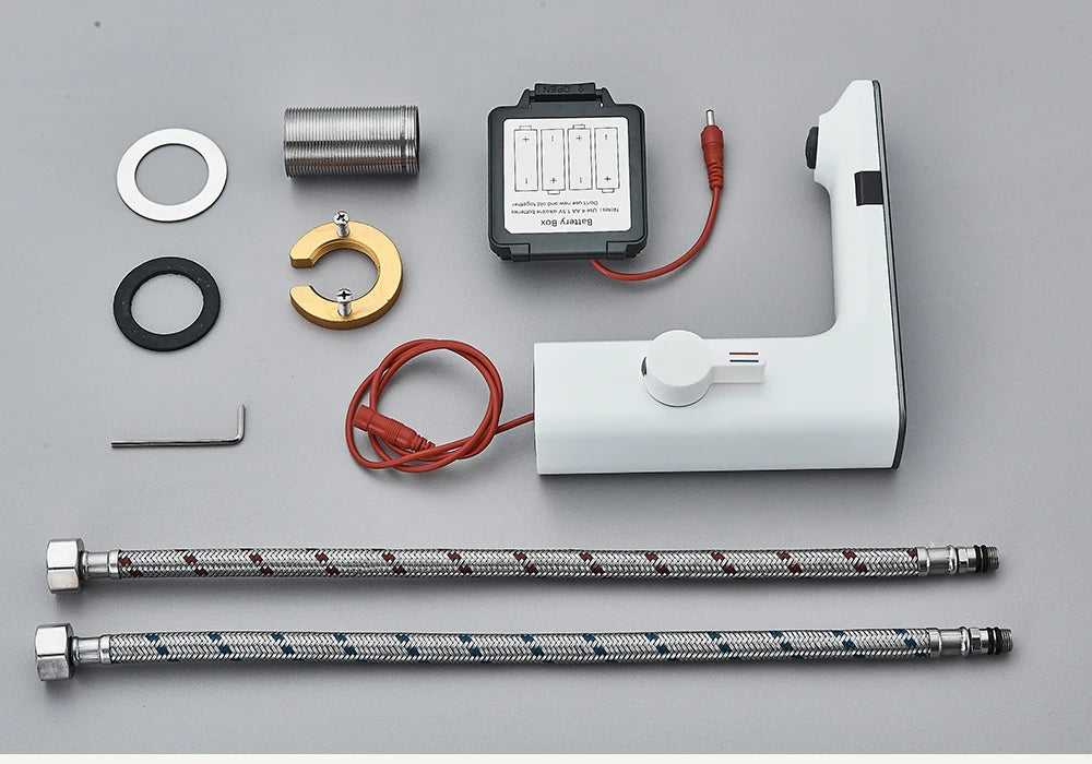 Akıllı Ekranlı Temassız Sensörlü Lavabo Musluğu