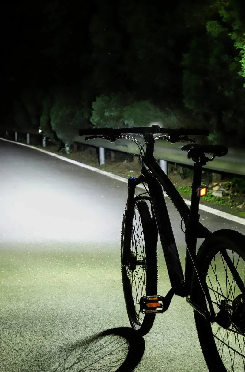 WEST BIKING Napajana mini svjetiljka za bicikl