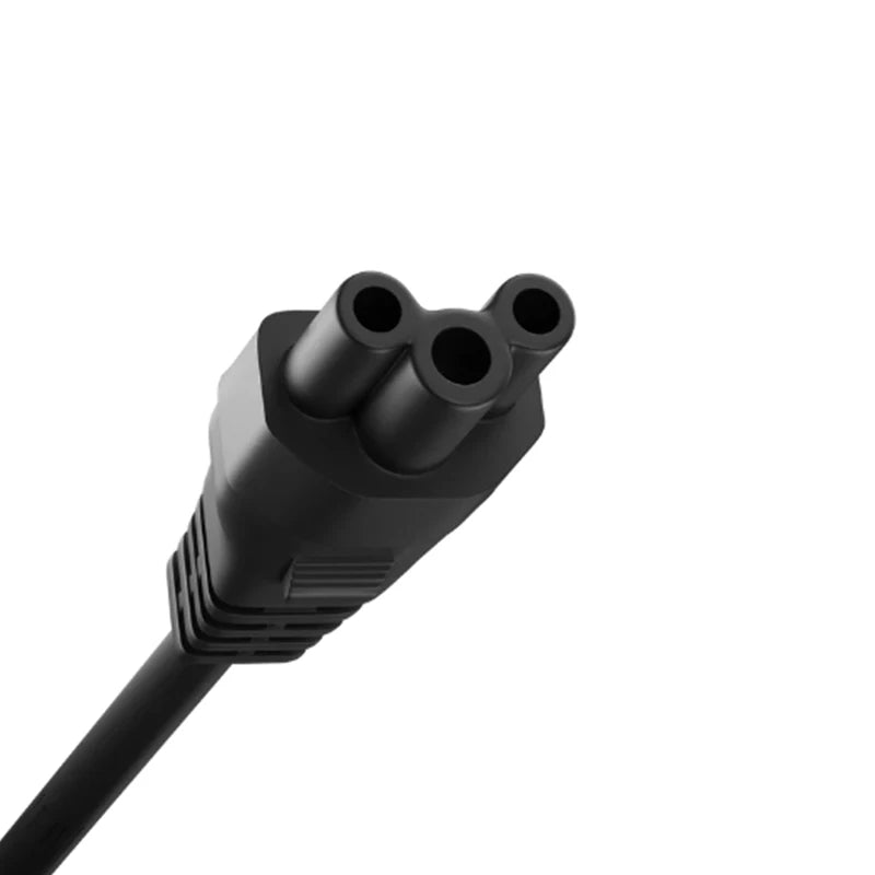 Strømledning fra C5 til C14, adapterkabel fra IEC 60320 C14 til IEC 60320 C5, 1.5M, 3X0.75mm2 kobberleder