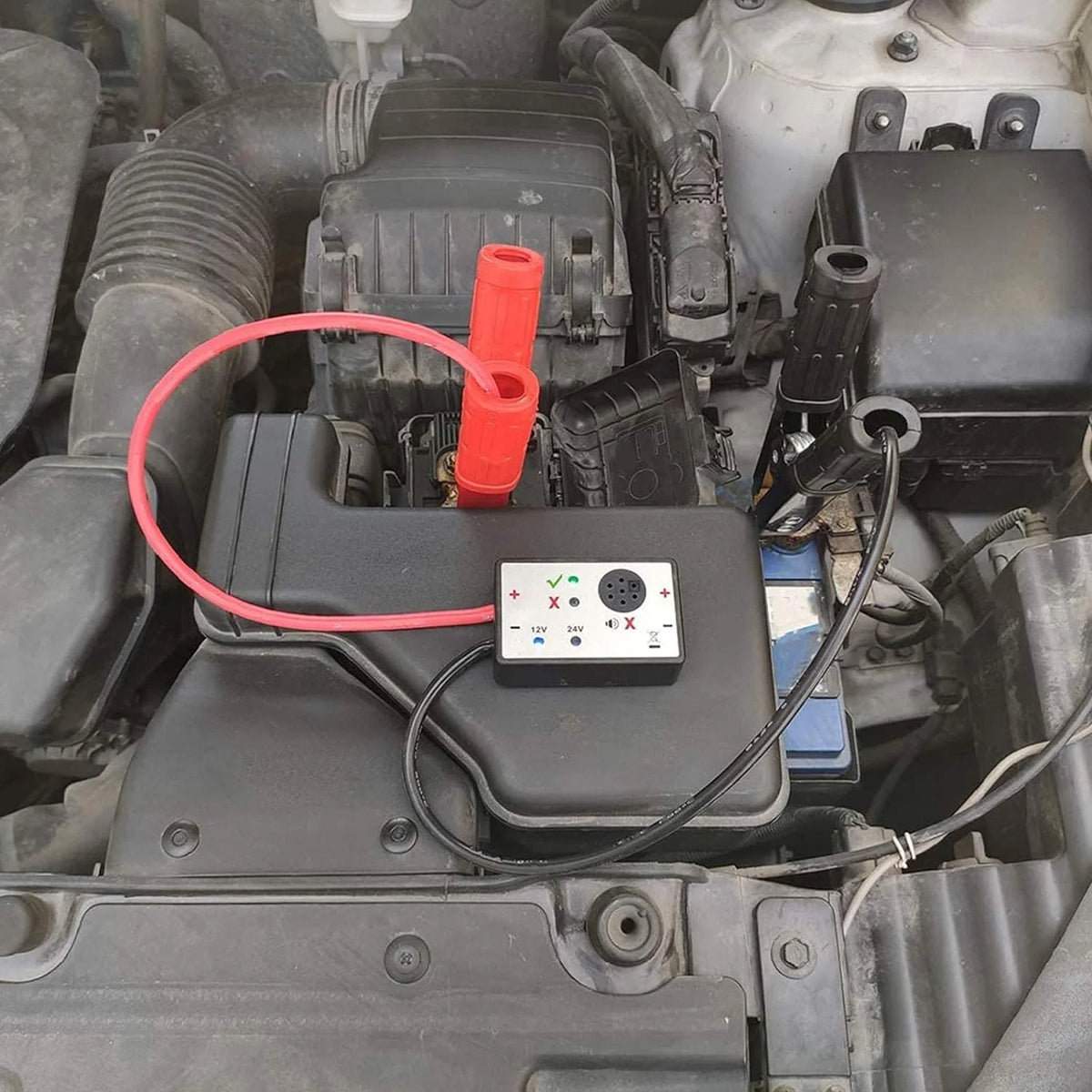Automobilski prekršni dobitak 12V i 24V