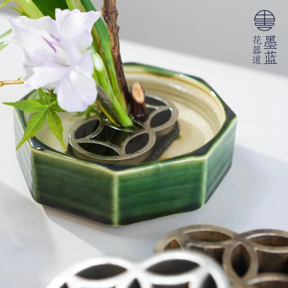 Ikebana blomsterstilk-arrangementholder