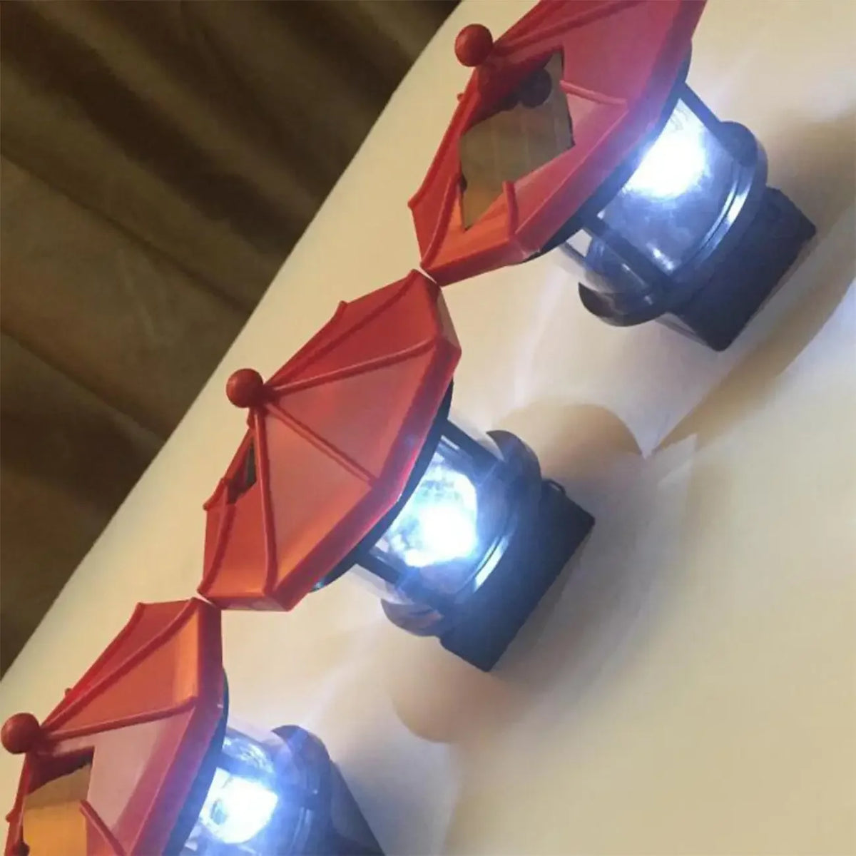 Možnosti solarnega svetilnika LED in svetilne glave