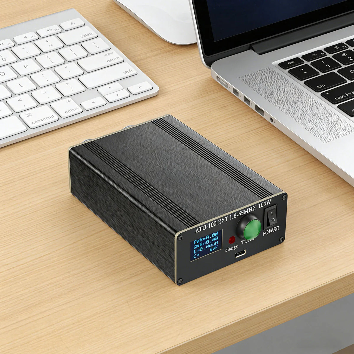 ATU-100 Pro+ tuner automatic pentru antenă