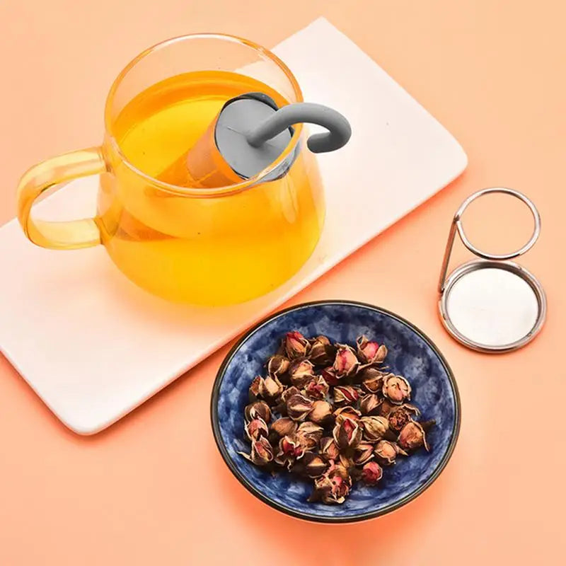 Umbrella-Shaped Loose-Leaf Tea Infuser