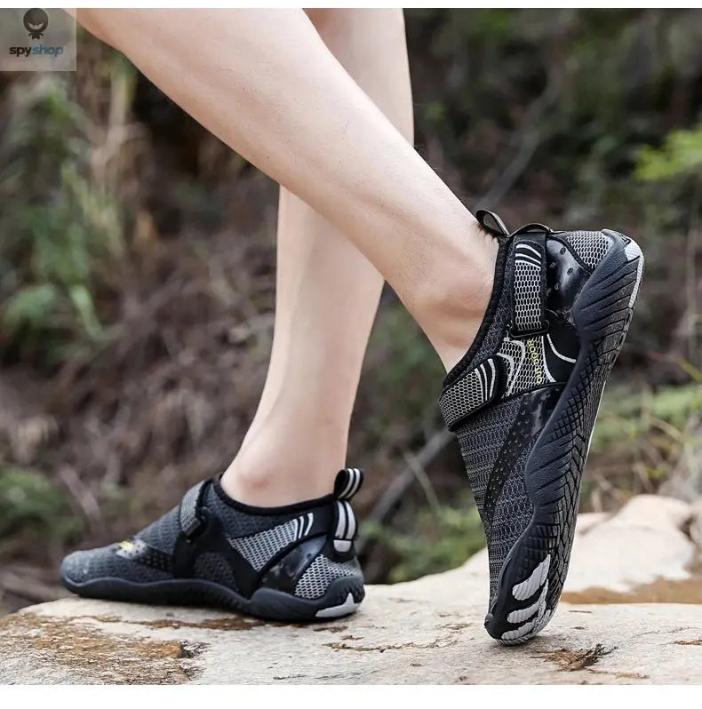 Wading Shoes Man Water Sneakers Swimming Beach Quick-Dry Wading Footwear Outdoor Upstream Shoes Breathable Barefoot Sandals 