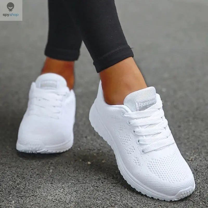 Women's Sneaker 2024 New Fashion Breathable Trainers Comfortable Sneakers Mesh Fabric Lace Up Women's Tennis Shoes For Women 