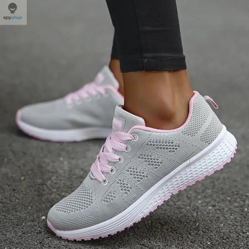 Women's Sneaker 2024 New Fashion Breathable Trainers Comfortable Sneakers Mesh Fabric Lace Up Women's Tennis Shoes For Women 