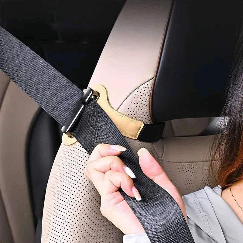 Adjustable Car Seat Belt Fixator Clip for Comfortable Fit-GERMANY / A TYPE BLACK
