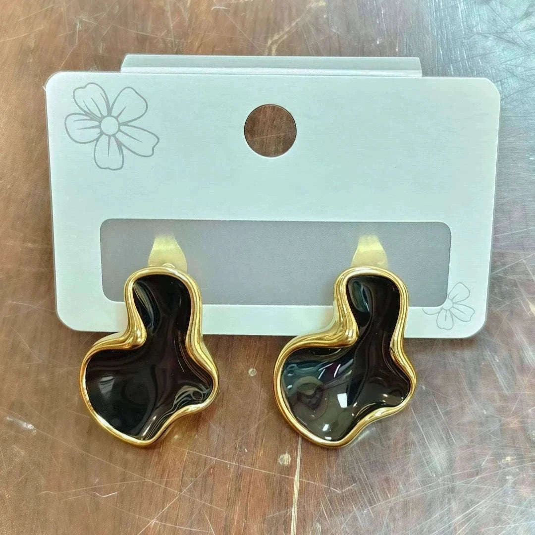 Alien Cloud Earrings – Abstract White Studs for Women-ES4044