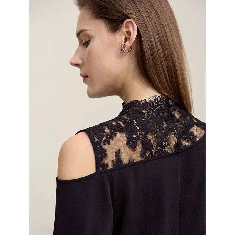 AMII Women’s Cotton Lace Off-Shoulder Long Sleeve T-Shirt Loose Fit-Black / S