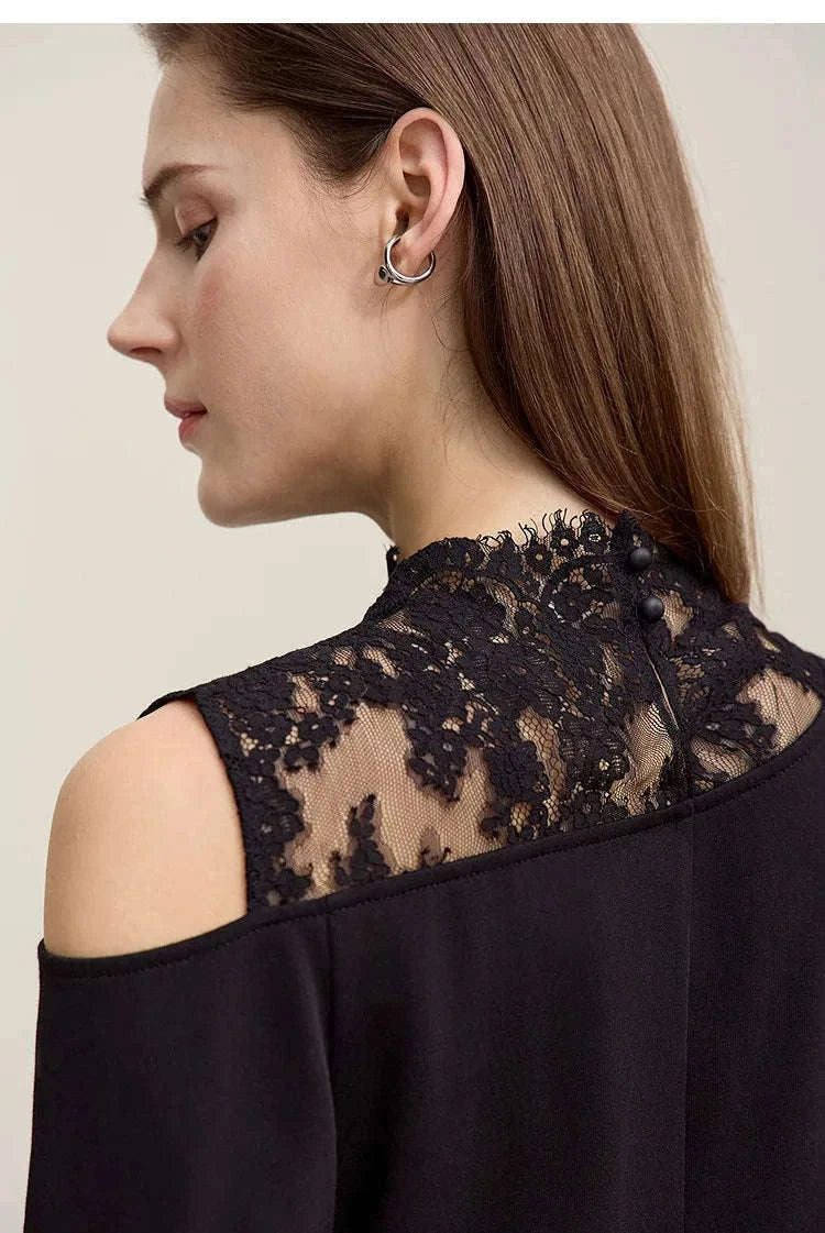 AMII Women’s Cotton Lace Off-Shoulder Long Sleeve T-Shirt Loose Fit-Black / S