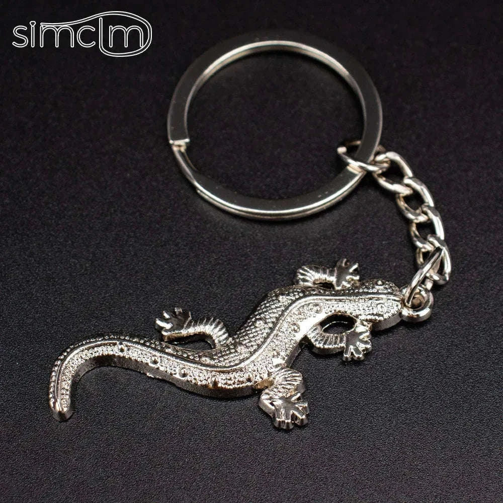 Apple-Shaped Metal Key Chain Pendant-Apple Keychain / 8.5cm