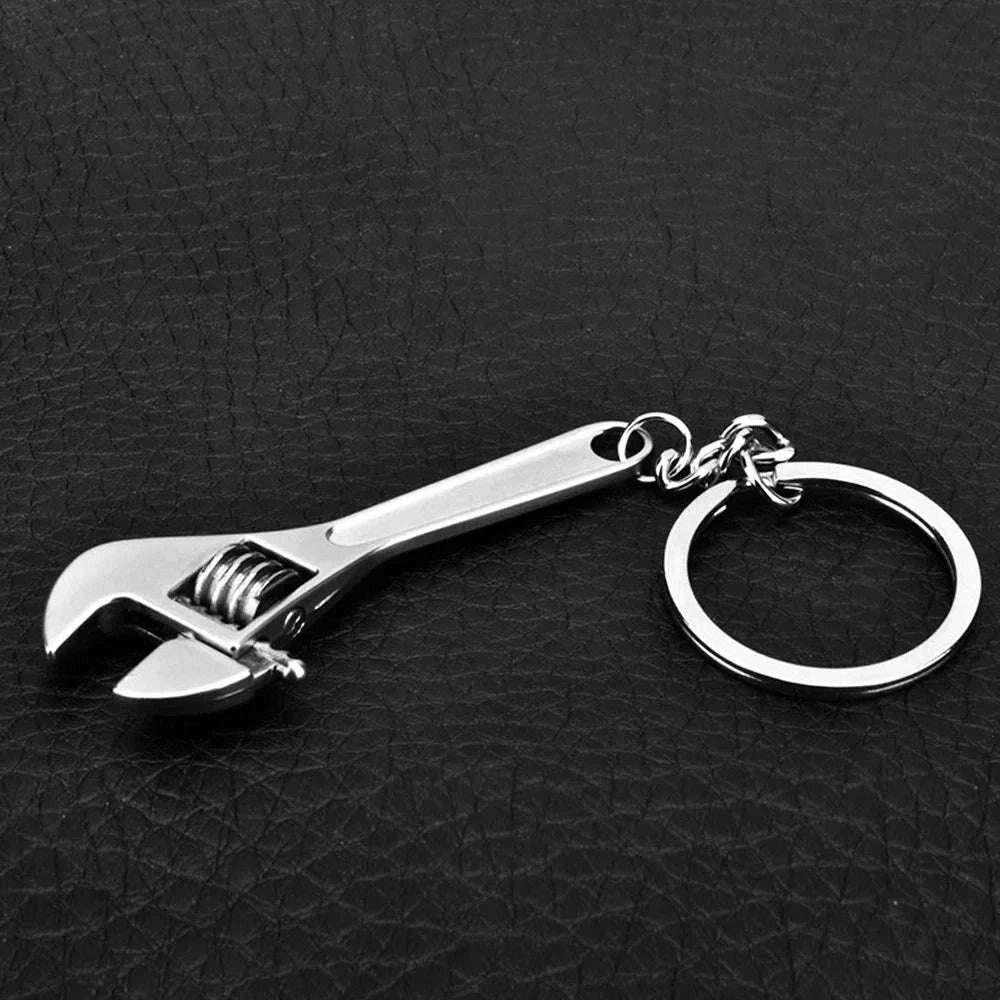 Apple-Shaped Metal Key Chain Pendant-Apple Keychain / 8.5cm