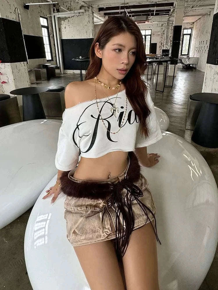 Asymmetrical Letter Print Crop Tee for Women with Skew Collar Fit-Red / S