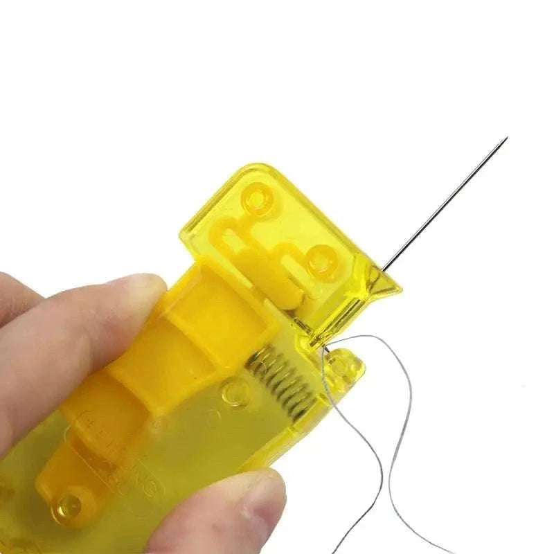 Auto Needle Threader Tool for Easy Hand & Machine Sewing-1pc random color / China Mainland