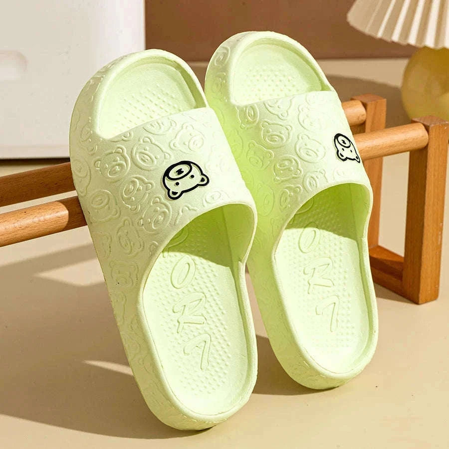 Bear Print Non-Slip Indoor Slides for Cozy Everyday Comfort-WHITE / 42-43