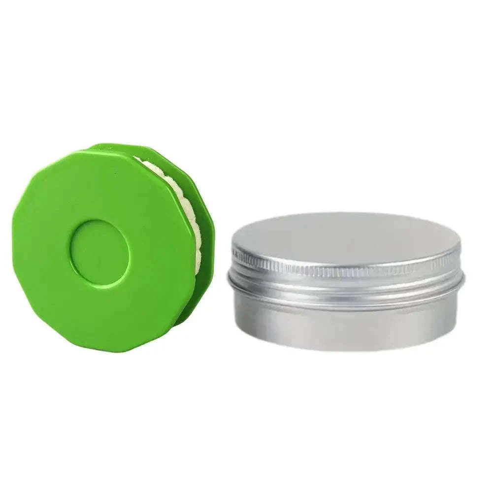 Bicycle Chain Lubricator for Clean, Even Chain Maintenance-green