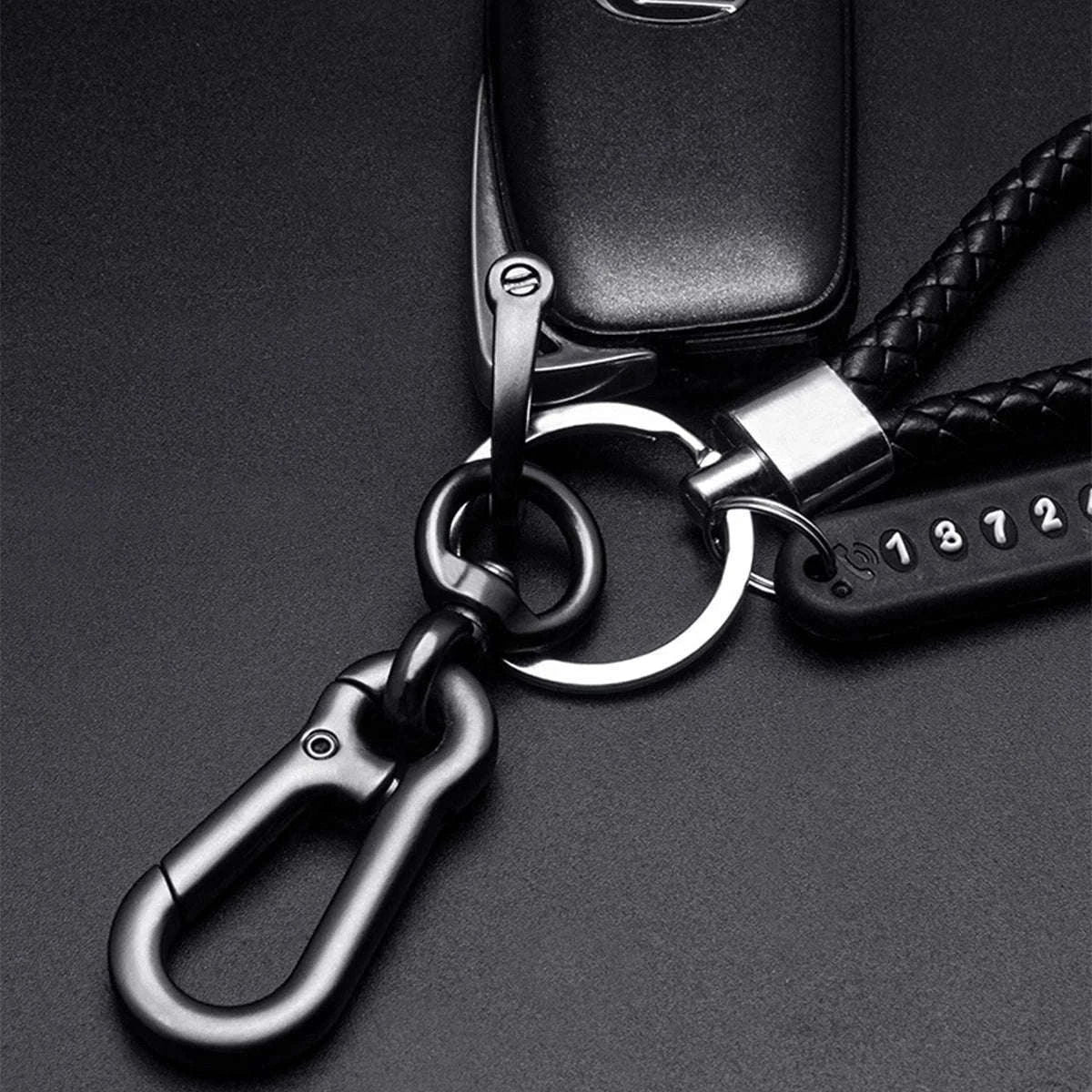 DIY Phone Number Plate Keychain for Safer, Easier Returns-Style 1