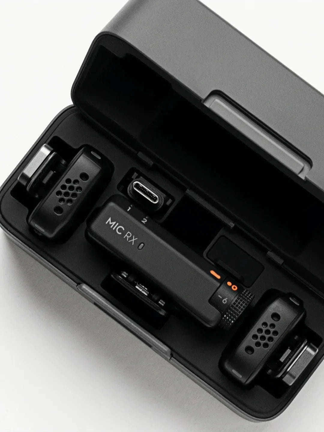 DJI Mic Mini Wireless Microphone System with Charging Case-Mic Mini 1TX 1RX / spain