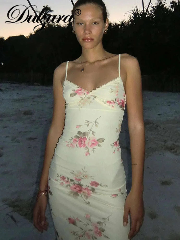 Dulzura Floral Print Maxi Dress-Apricot / XS