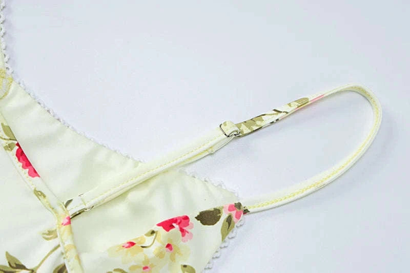 Dulzura Floral Print Maxi Dress-Apricot / XS