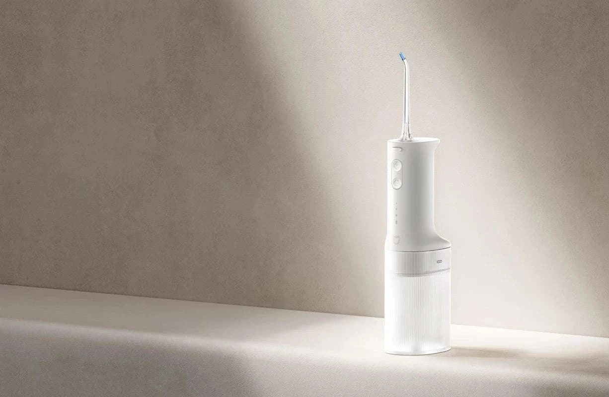 Electric Oral Irrigator with Bubble Pulse Cleaning & 90-Day Battery-Upgraded version