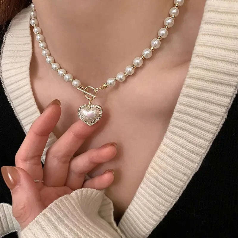 Elegant Pearl Necklace with Heart Pendant-pearl necklace