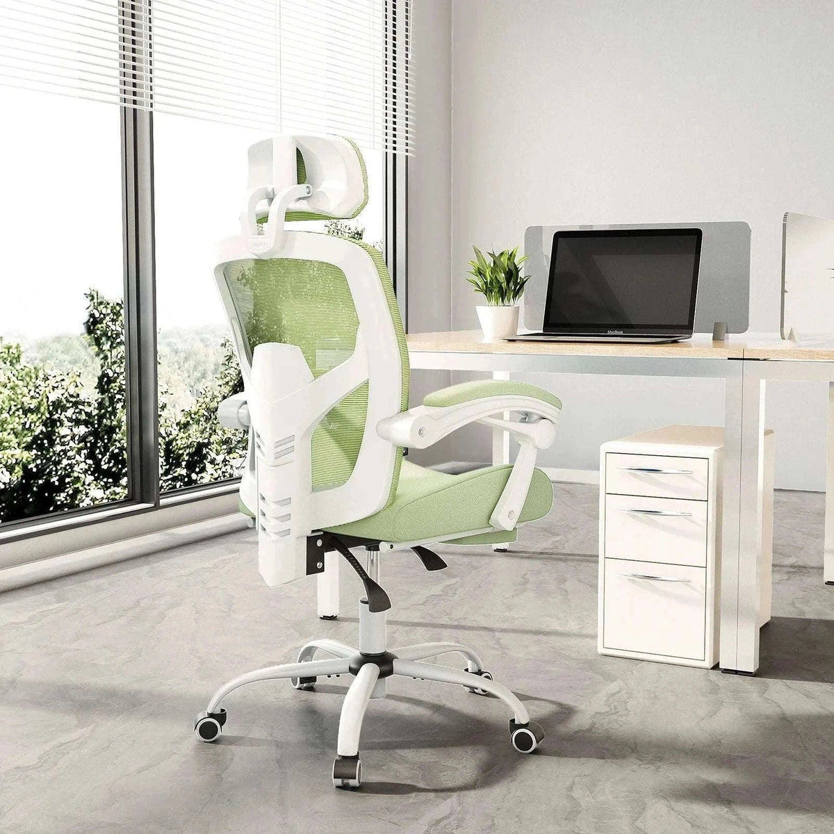 Ergonomic Reclining Mesh Office Chair with Footrest & Lumbar Support-Blue / United States