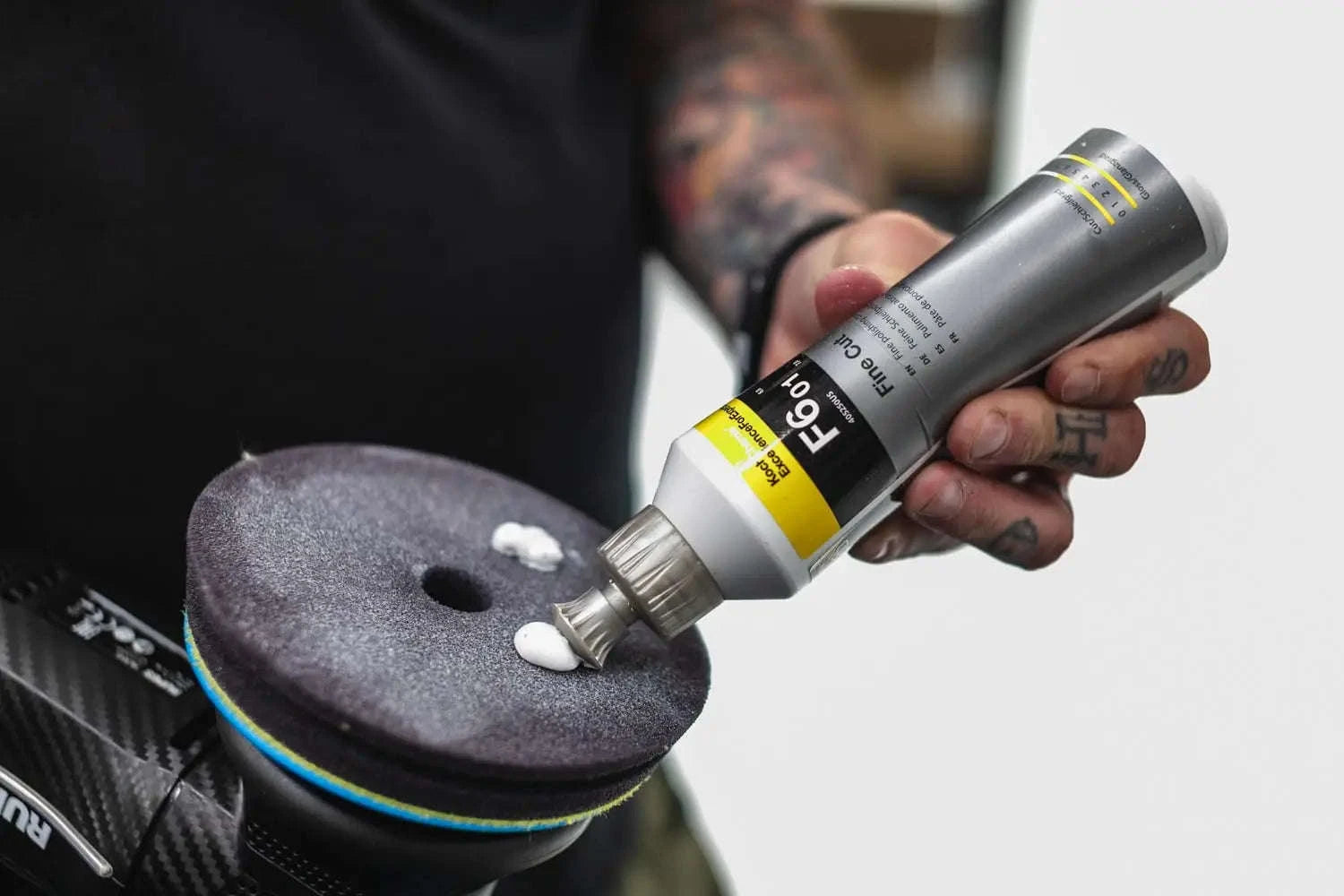 Fine Cut Polishing Compound for Smooth Paint Restoration-As shown